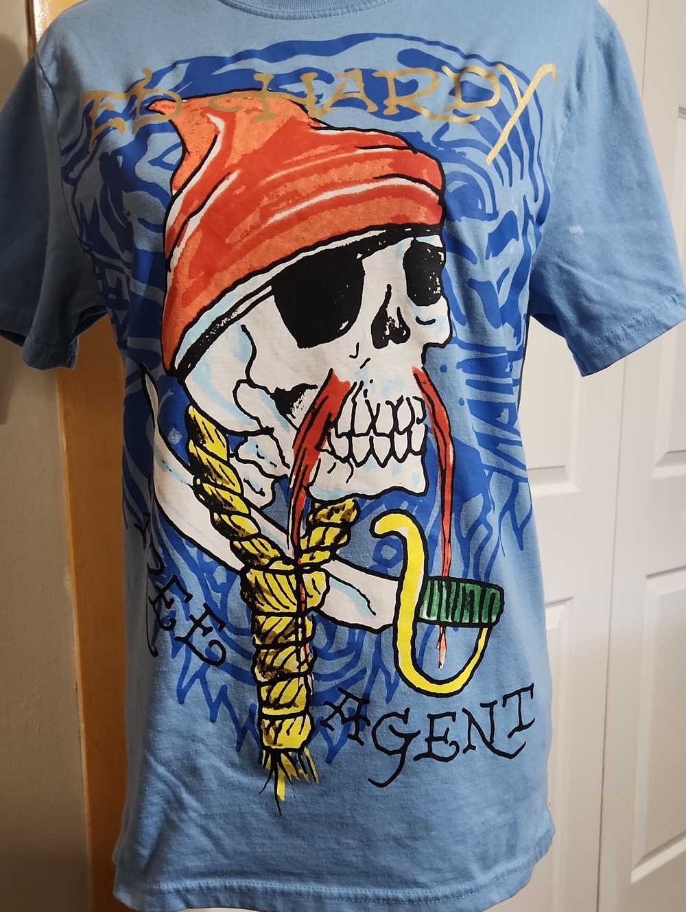 Ed Hardy Light Blue Pirate Skull Graphic Tee "Free Agent"